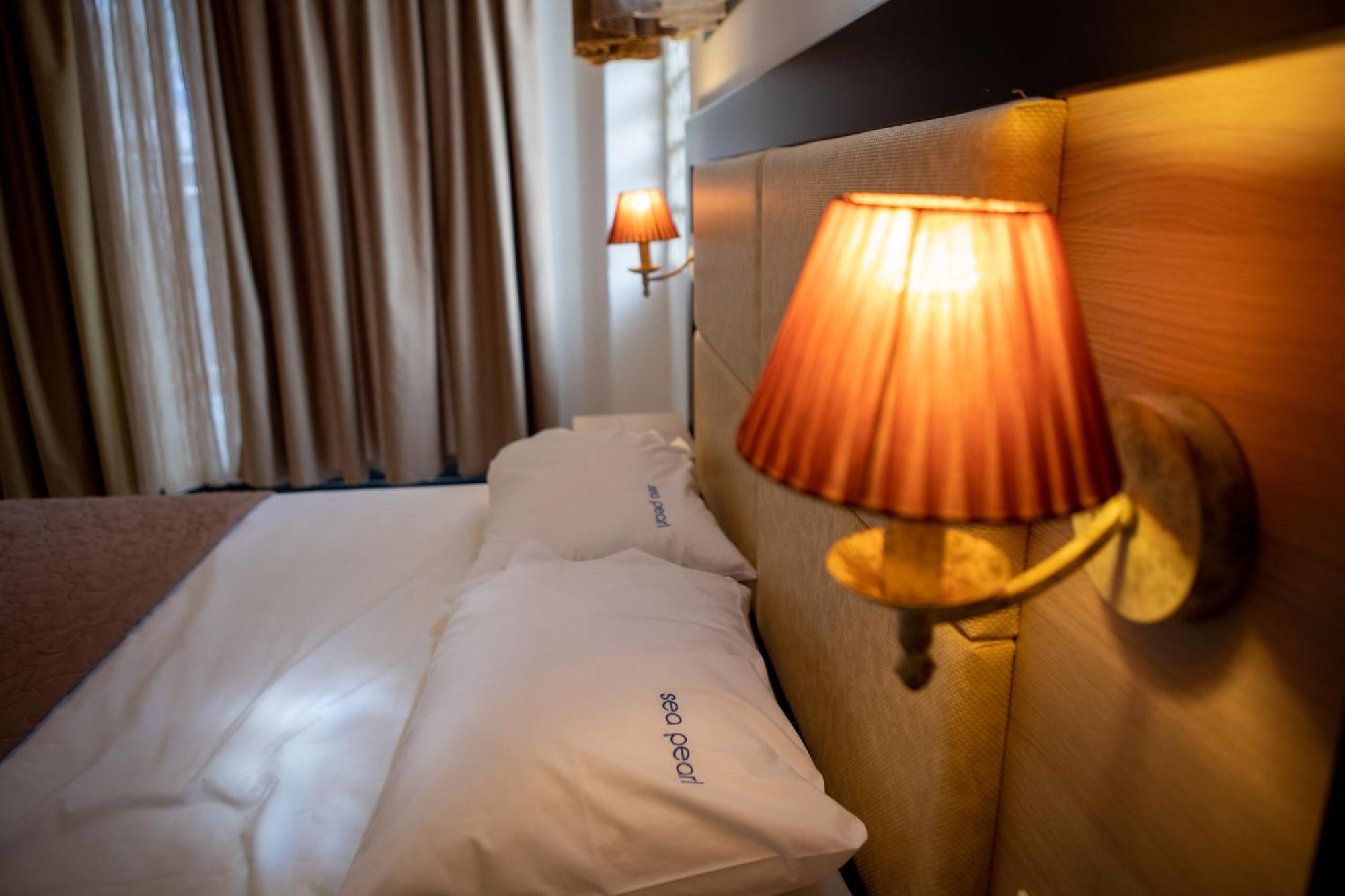 Sea Pearl Luxury Apartments Vrasná Exteriör bild